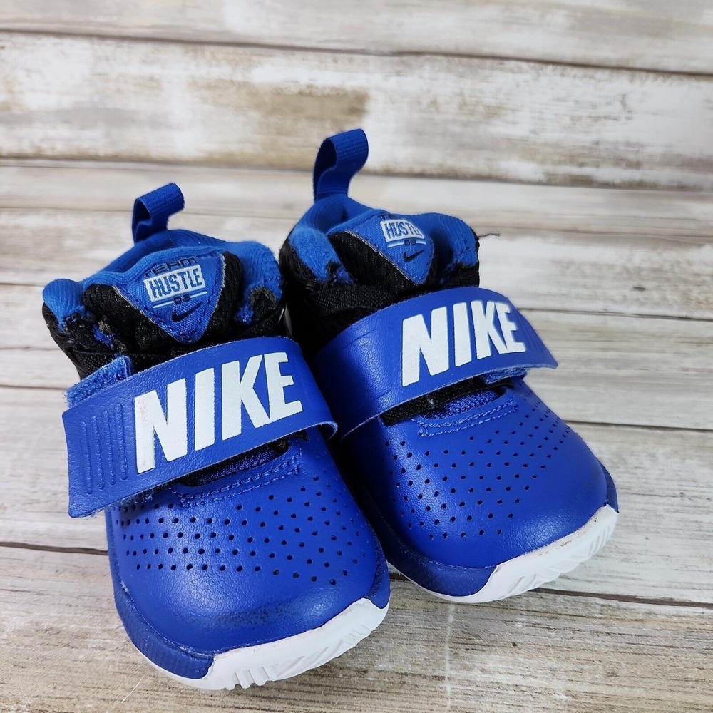 Nike Team Hustle Toddler Shoes Size 4C Royal Blue‎ 881943-405 Athletic